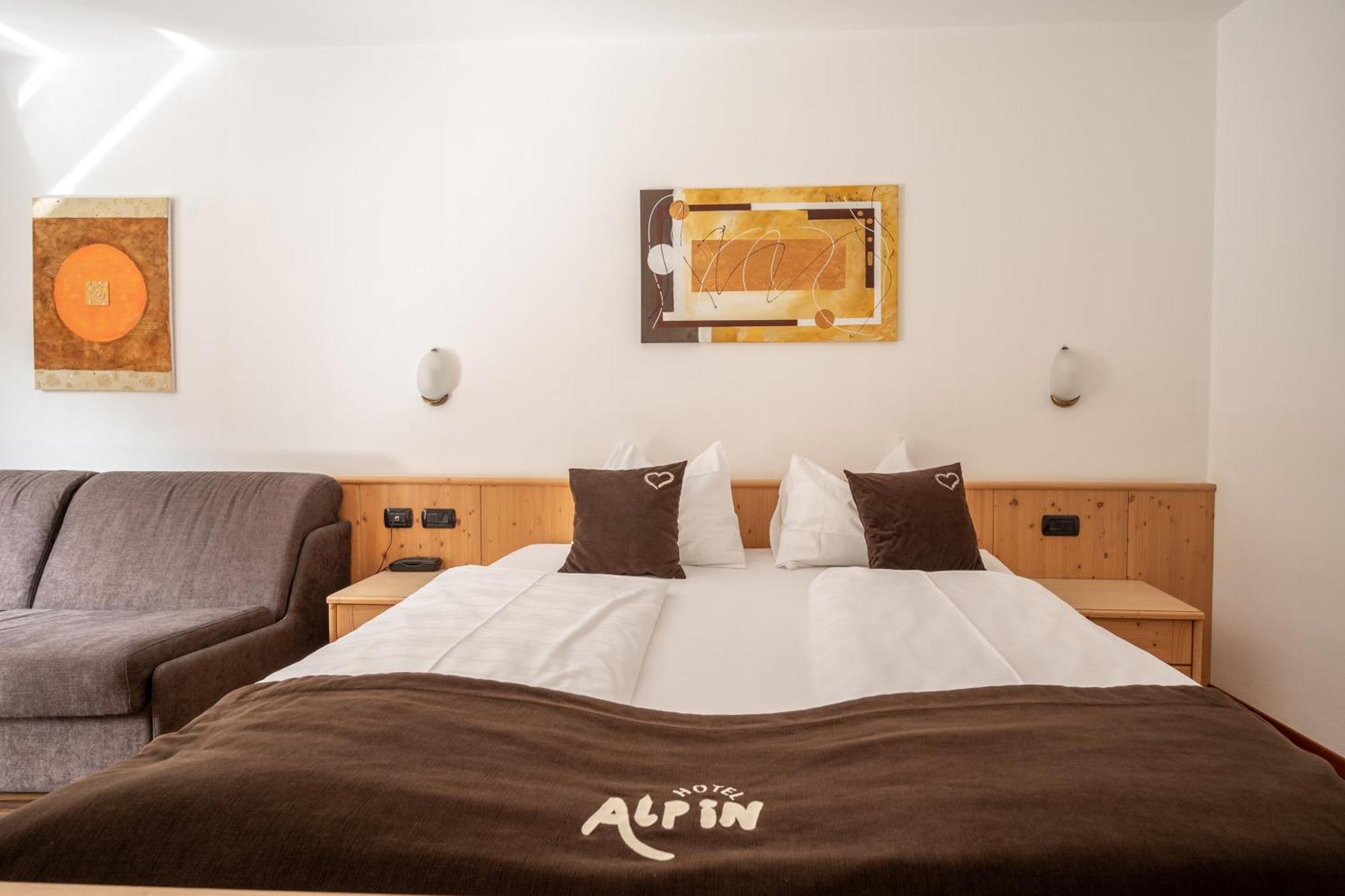 Hotel Alpin Gossensass Exteriör bild